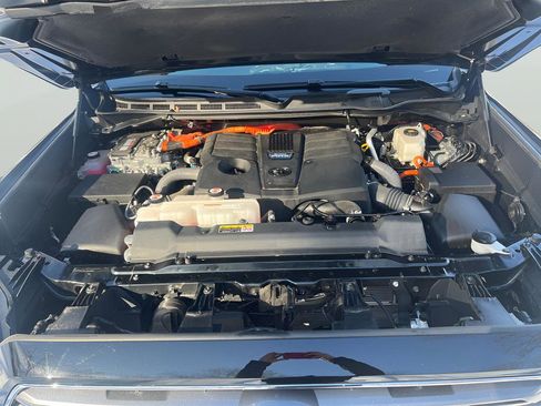 Used 2023 Toyota Sequoia Limited w/ TRD Off-Road Package image 16