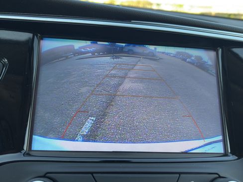 Used 2020 Buick Envision Essence w/ LPO, Cargo Package FWD image 24