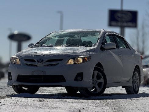 Used 2013 Toyota Corolla S image 1