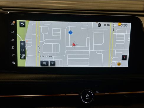 Used 2023 Nissan Ariya AWD image 22