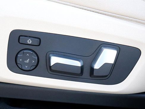 Used 2019 BMW X3 sDrive30i w/ Premium Package image 35