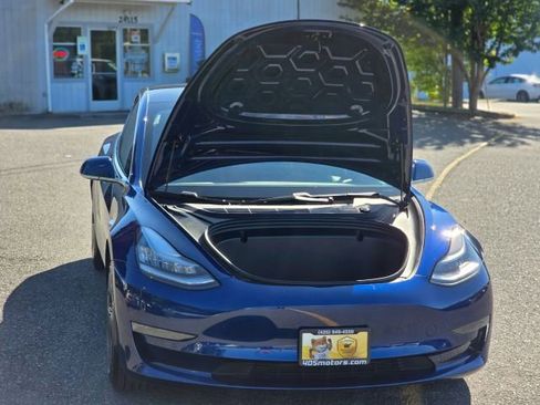 Used 2020 Tesla Model 3 Standard Range Plus image 31