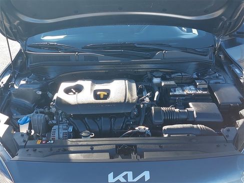 Used 2024 Kia Forte GT-Line w/ GT-Line Premium Package image 27