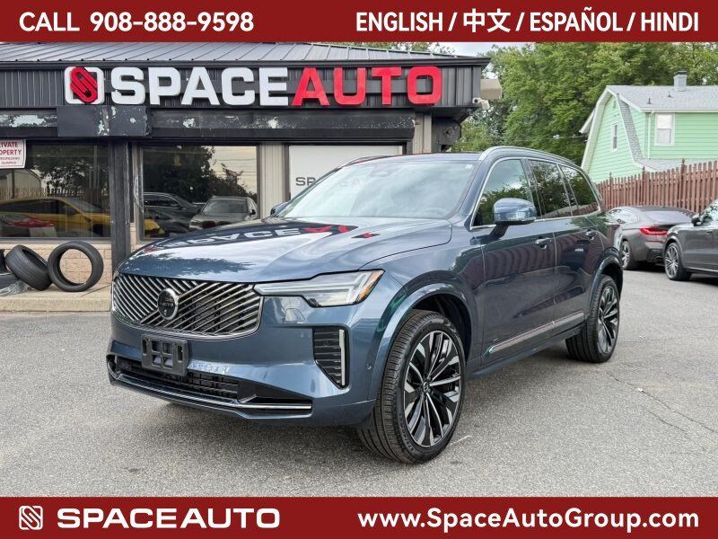 Used 2025 Volvo XC90 B6 Plus w/ Protection Package Premier AWD/4WD image 1