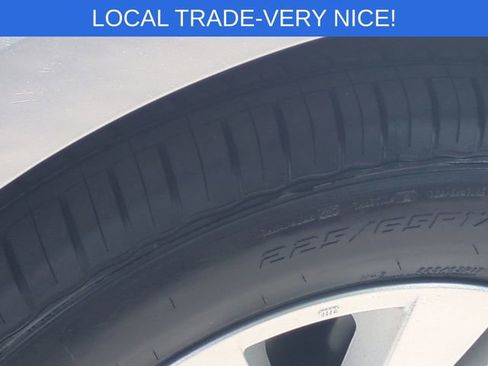 Used 2018 Subaru Outback 2.5i Premium AWD/4WD image 11