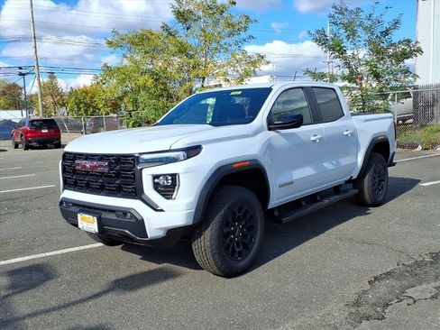 New 2026 GMC Canyon Elevation w/ Convenience Package image 3