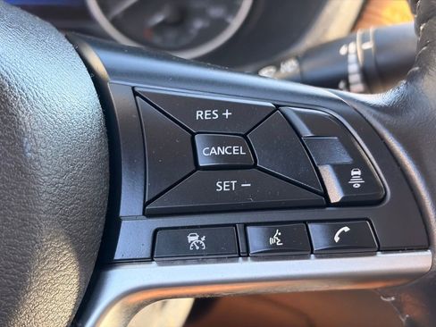 Certified 2025 Nissan Sentra SV w/ SV Premium Package FWD image 28