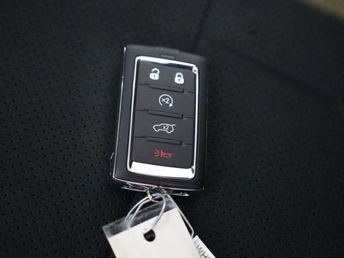 New 2025 Jeep Grand Cherokee Laredo image 23