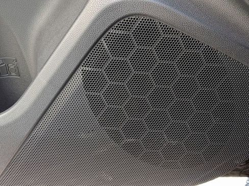 Certified 2025 Subaru Impreza 2.0i image 13