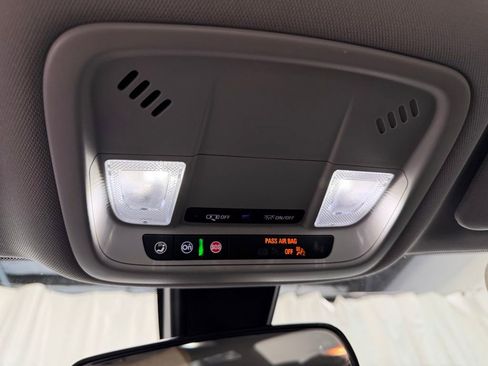 Used 2022 Chevrolet Malibu LS image 26