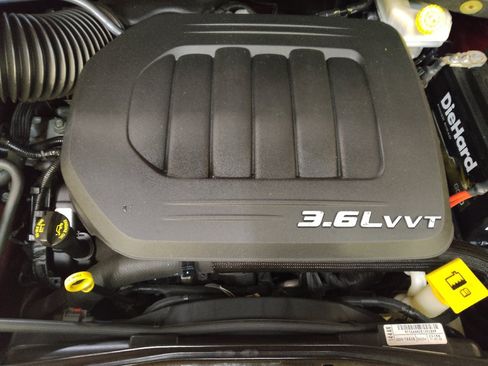 Used 2016 Dodge Grand Caravan American Value Package w/ UConnect Hands-Free Group FWD image 30