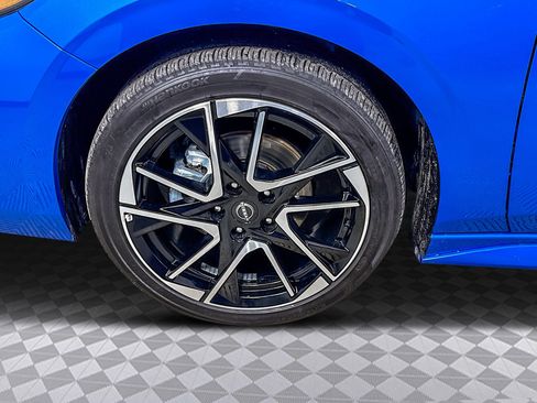 Used 2025 Nissan Sentra SR image 38