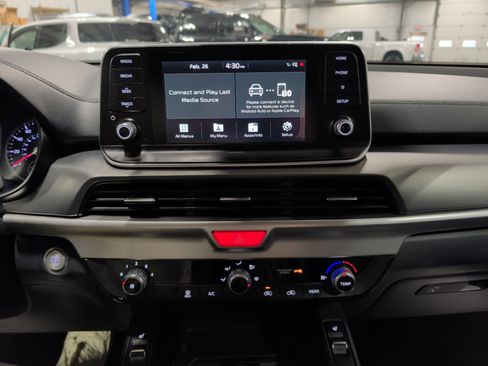 Used 2020 Kia Telluride S w/ S 8 Passenger Seating Package image 10