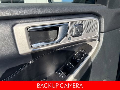 Used 2021 Ford Explorer Limited w/ Hybrid Equipment Group 310A image 11
