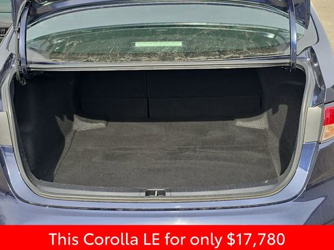 Used 2023 Toyota Corolla LE image 18
