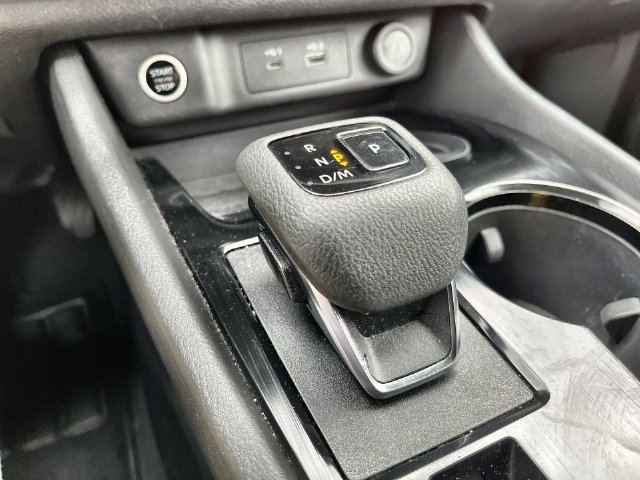 Used 2023 Nissan Rogue SV AWD/4WD image 27