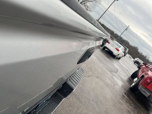 Used 2017 Chevrolet Silverado 1500 LT w/ All Star Edition image 12