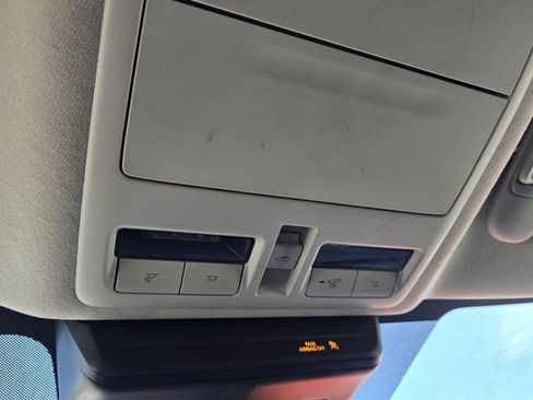 Used 2024 MAZDA CX-30 AWD 2.5 S w/ Premium Package image 29