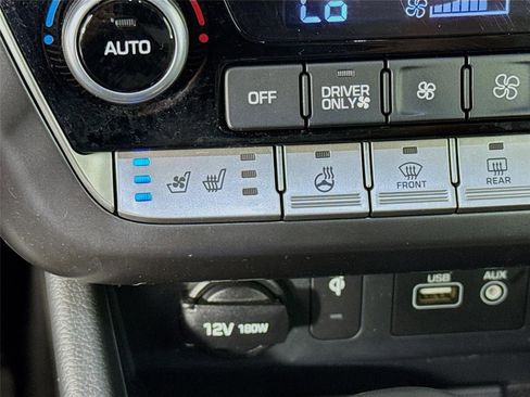 Used 2019 Hyundai Sonata Limited w/ Ultimate Package 02 FWD image 24