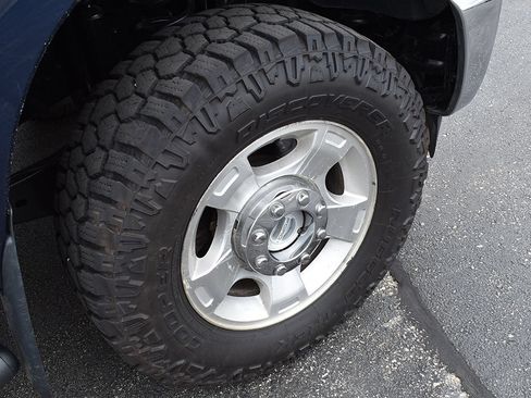 Used 2015 Ford F250 XLT w/ XLT Value Package AWD/4WD image 9