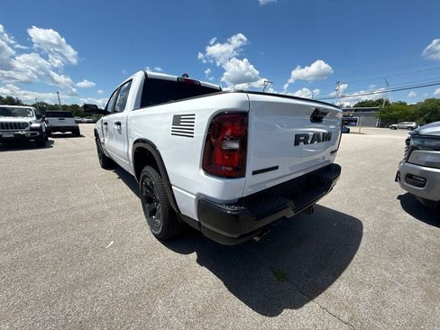 New 2026 RAM 1500 4x4 Crew Cab image 3