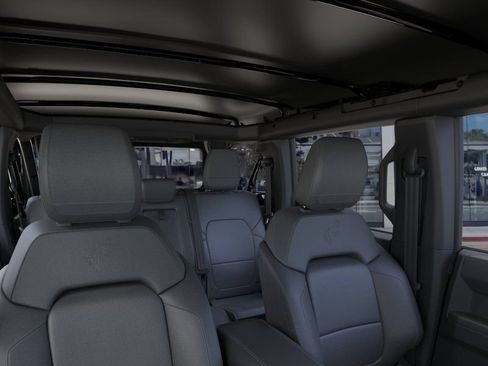 New 2026 Ford Bronco Outer Banks AWD/4WD image 12