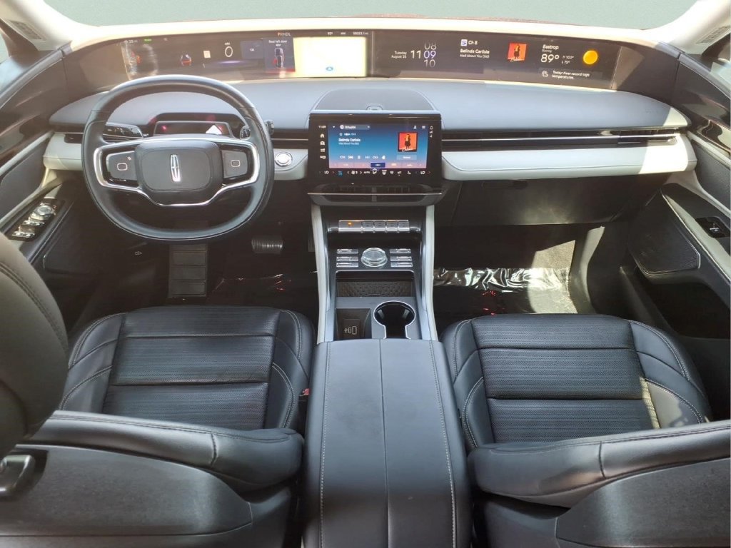 Used 2024 Lincoln Nautilus Reserve AWD/4WD image 16