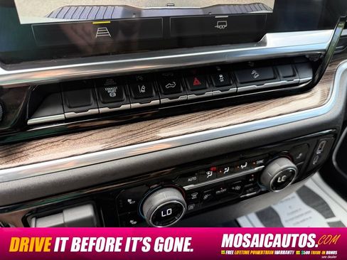 Used 2026 Chevrolet Silverado 2500 LT AWD/4WD image 27