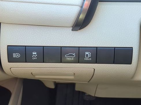 Used 2024 Toyota Camry LE image 25