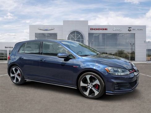 Used 2018 Volkswagen Golf 4-Door FWD image 1