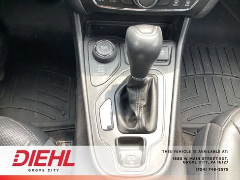 Used 2020 Jeep Cherokee Latitude Lux w/ Quick Order Package 26H Lux AWD/4WD image 18