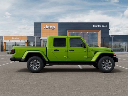 New 2026 Jeep Gladiator Mojave AWD/4WD image 22