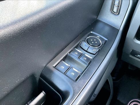 Used 2023 Ford F250 XLT AWD/4WD image 31