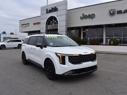 Used 2025 Kia Carnival SX Prestige