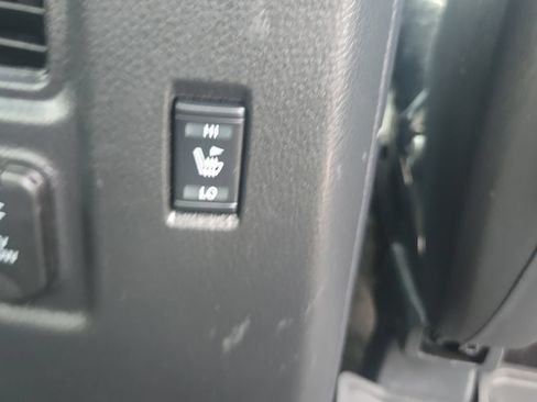 Used 2023 Nissan Titan Platinum Reserve w/ Moonroof Package AWD/4WD image 36