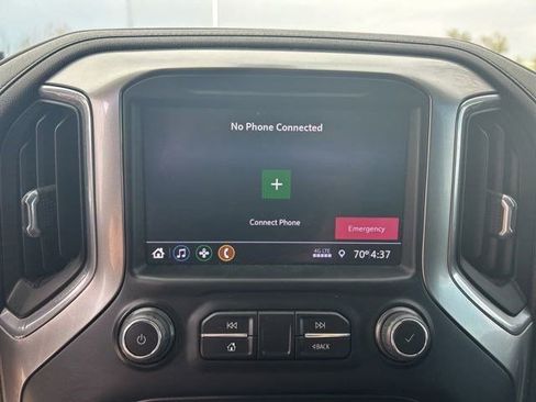 Used 2021 Chevrolet Silverado 1500 LT AWD/4WD image 24