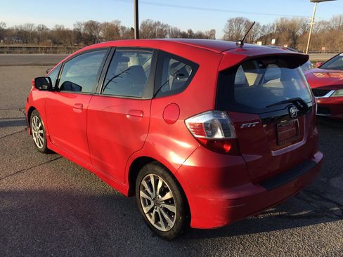 Used 2013 Honda Fit Sport image 8