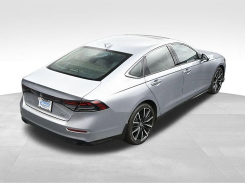 Used 2025 Honda Accord Touring image 36