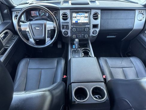 Used 2017 Ford Expedition Limited w/ Equipment Group 301A image 11