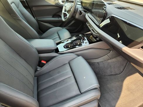 Used 2025 Audi A5 2.0T Premium Plus w/ Premium Plus AWD/4WD image 11