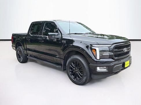 Used 2024 Ford F150 Lariat AWD/4WD image 3