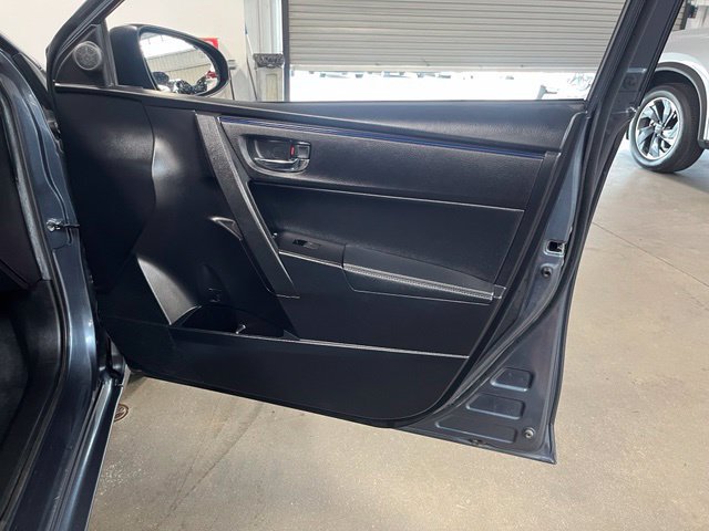Used 2019 Toyota Corolla SE FWD image 13