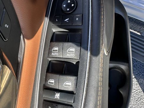 Used 2021 RAM 1500 Limited image 11