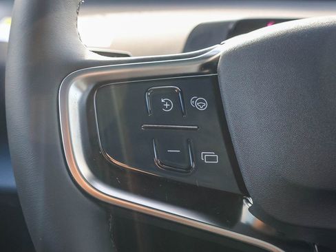 New 2026 Volvo EX30 Plus w/ Climate Package image 34