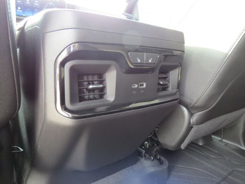 Used 2024 Chevrolet Silverado 1500 ZR2 w/ Technology Package image 15