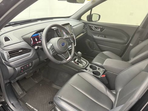 Used 2025 Subaru Forester Limited w/ Popular Package AWD/4WD image 19