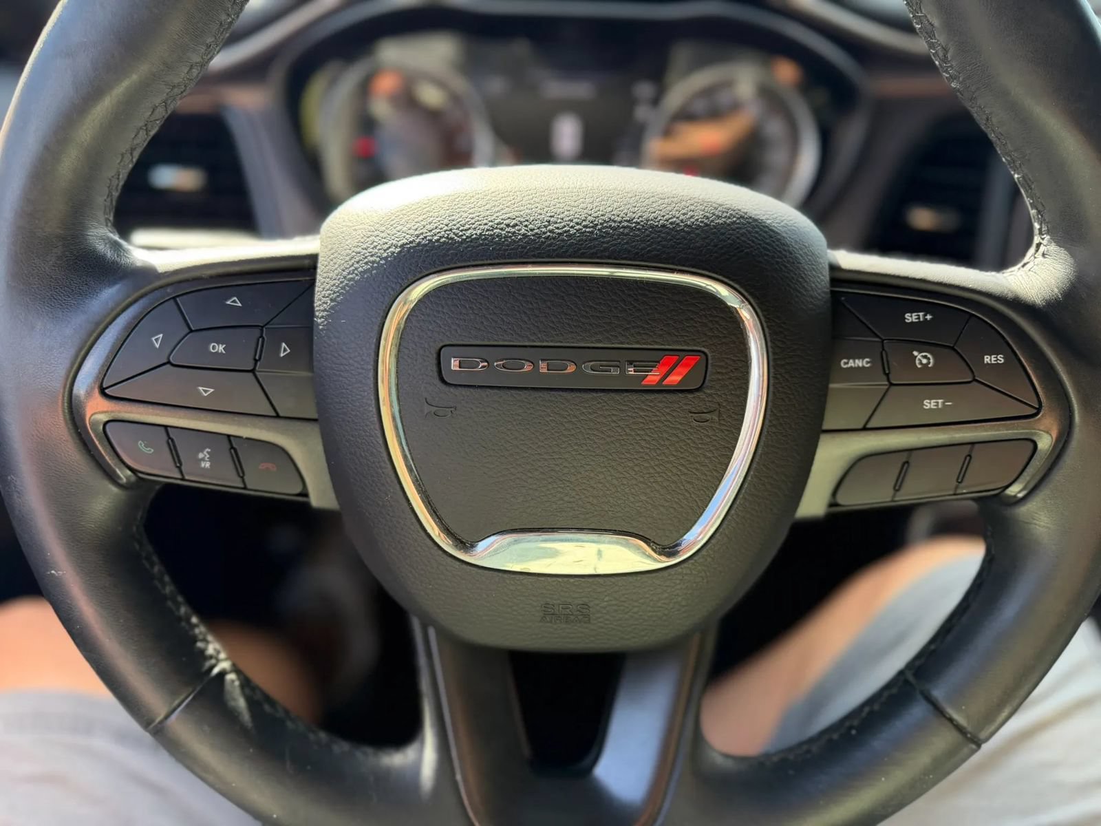 Used 2018 Dodge Challenger SXT w/ Driver Convenience Group RWD image 11