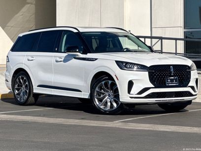 New 2026 Lincoln Aviator 2WD