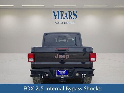 Used 2023 Jeep Gladiator Mojave w/ Cold Weather Group image 5