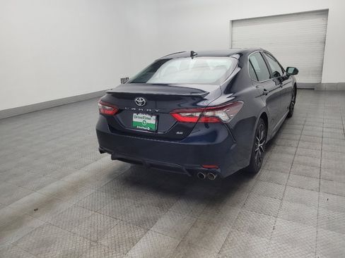 Used 2021 Toyota Camry SE FWD image 9